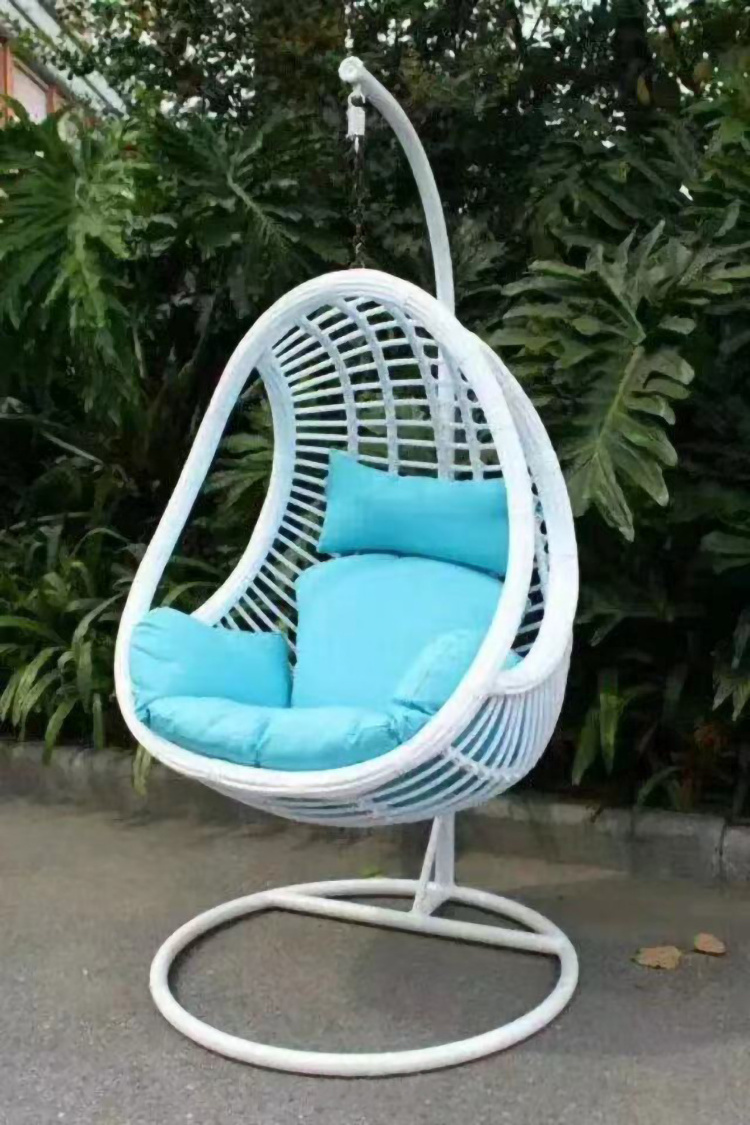 PE rattan hanging egg swing chair