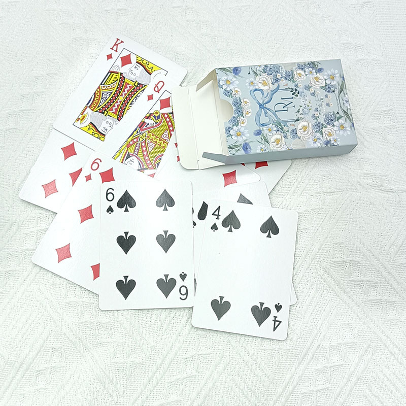 Free Sample Custom High-Definition Color Printing Poker Cards Playing Cards High Quality With Very Beautiful Tuck Box