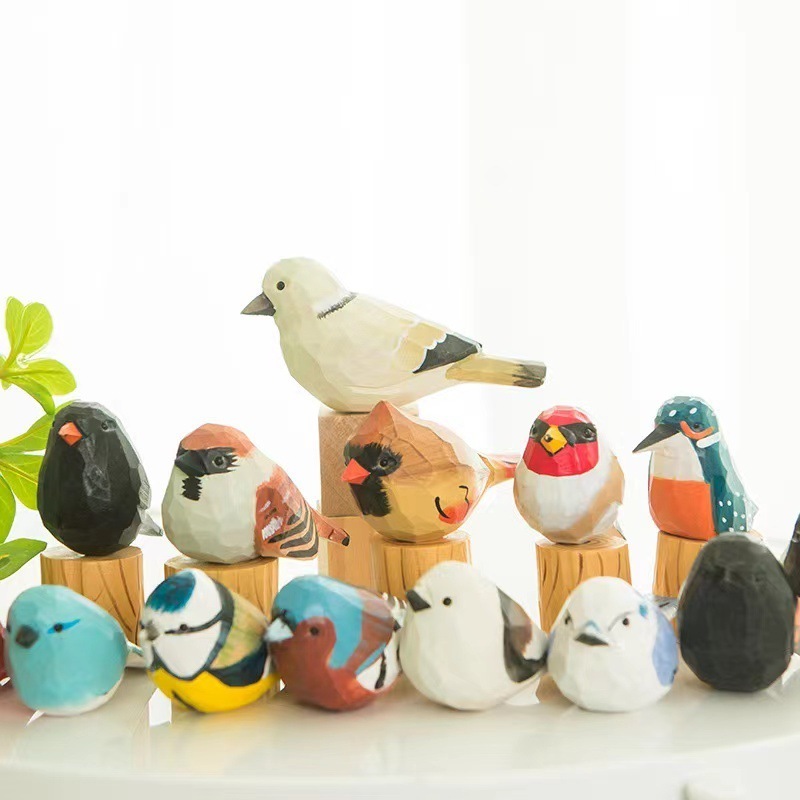 Wholesale hand-carved Wooden Birds Birds Carved Wooden Table Decoration White-browed Tit-warbler