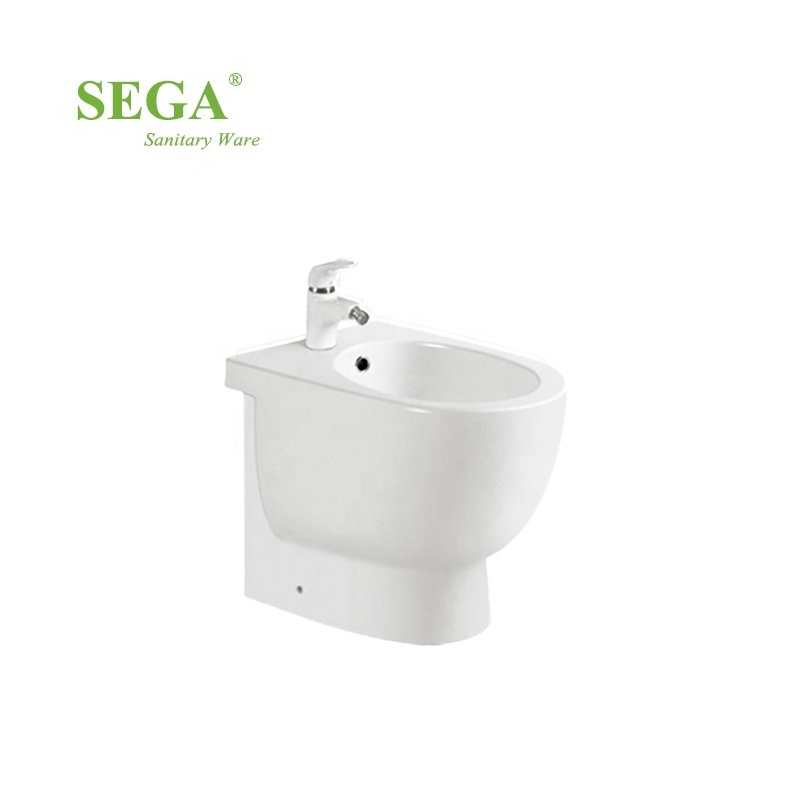 Hot sales bathroom toilet set dual flush washdown two piece african toilet