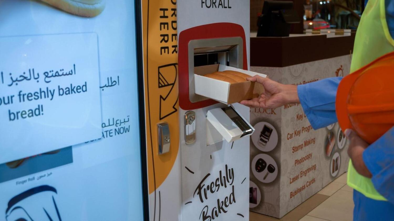 Bake Express Bakery Vending Machine for bread and donuts