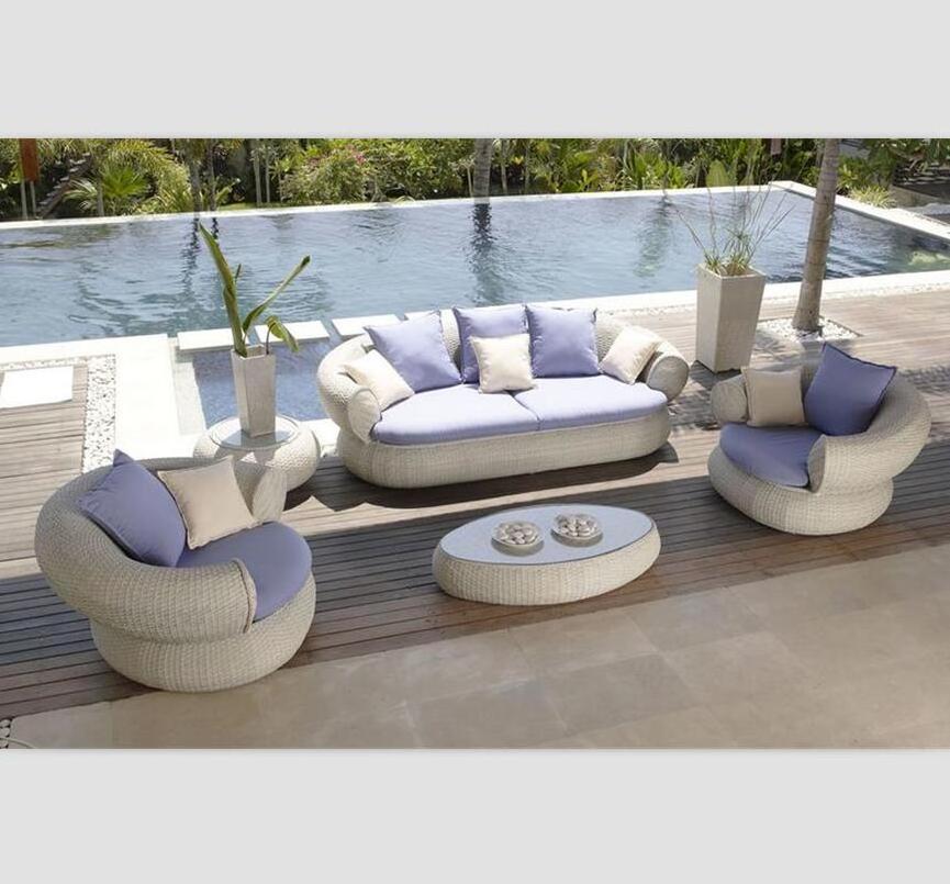 Chinese manufacturers sell outdoor courtyard rattan sofas and table sets of furniture