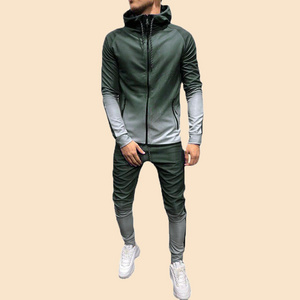 Custom Logo Solid Gradient Color Quick Dry Polyester Sport Tracksuit Two Piece Jogging Men Tracksuit