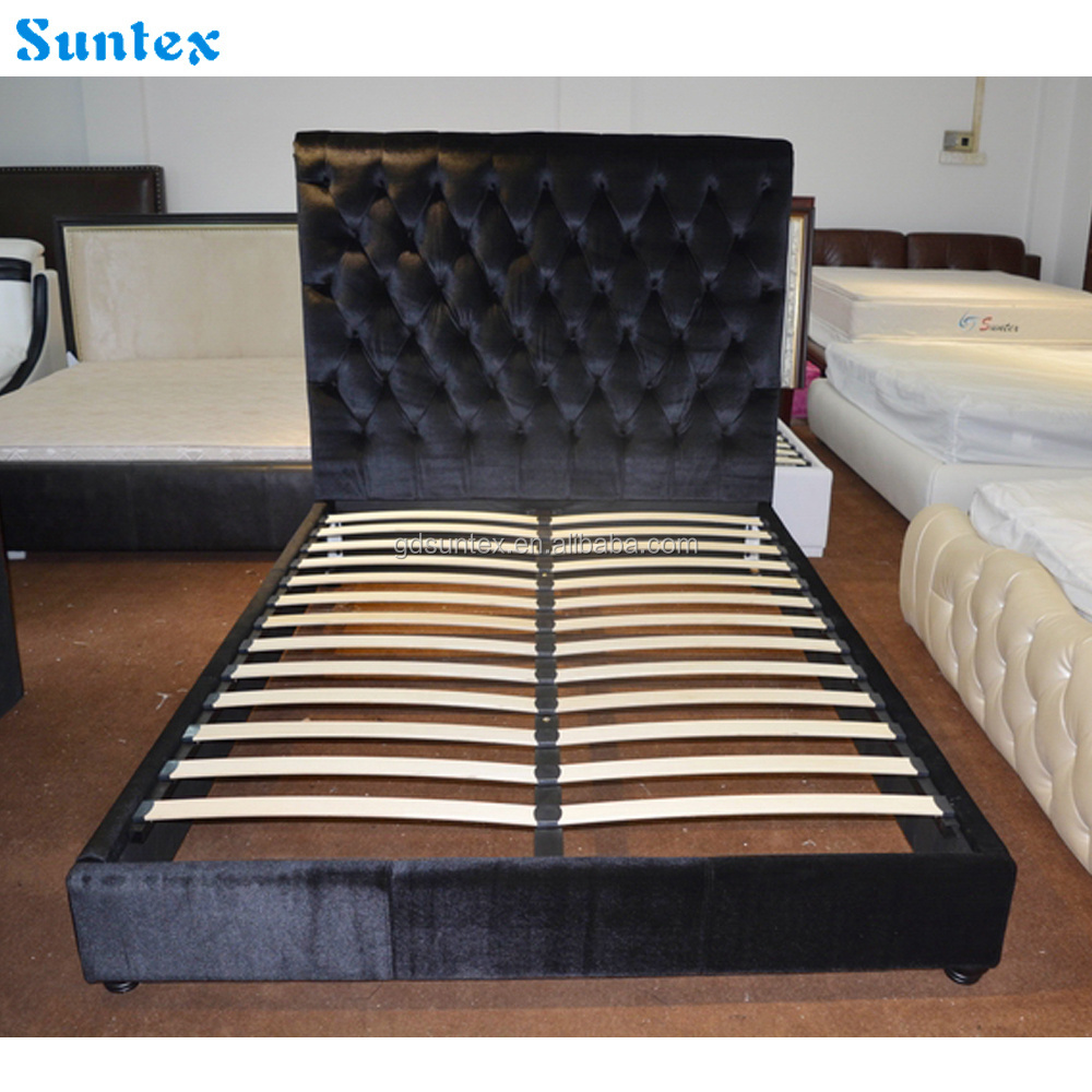 Latest New Design Button Tufted Upholstered Fabric Soft Bed