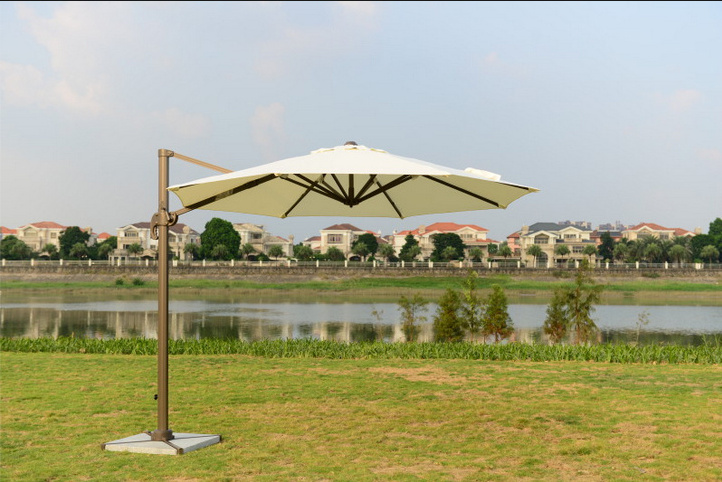 China luxury high quality  beach umbrella outdoor roman umbrella