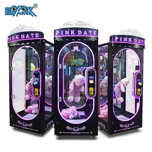 Coin Operated Smart Automatic Pink Date Cut Prize Machine Gift Game Machine maquina de garra Scissors Gift Machine