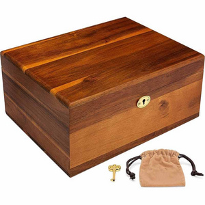 Wholesale Customized 2023 pine wooden box wooden packaging box with lock