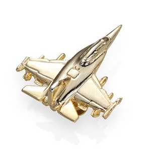 Custom 3D Die Cast Alloy Airliner Model Soft Enamel Lapel Pin Badges  for Airline Airway Promotion