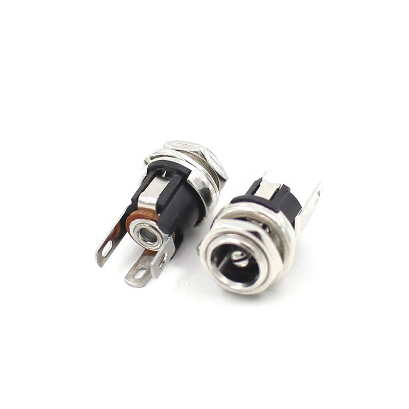 Made in China dc plug 5.5mm with screw lock with high quality