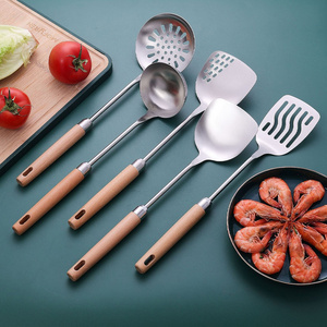 New Design Wooden Handle Kitchen Utensils Cooking Utensil Wood Stainless Steel Wholesale Price Kitchen Utensils Set with Holder