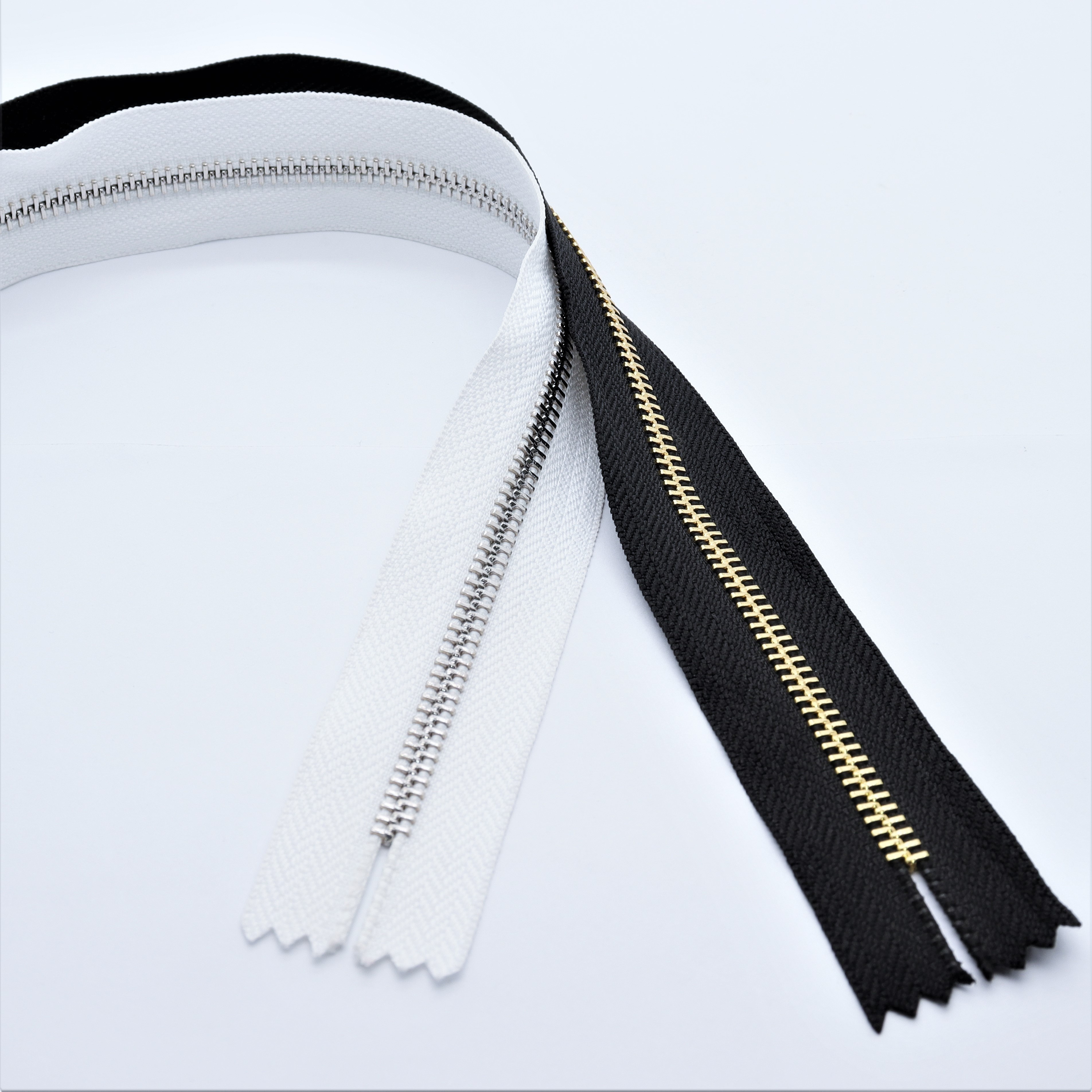 #3 #5 #7 #8 #10 bag cremallera fermuar metallic nylon reverse zipper custom zipper for clothes open end metal zip