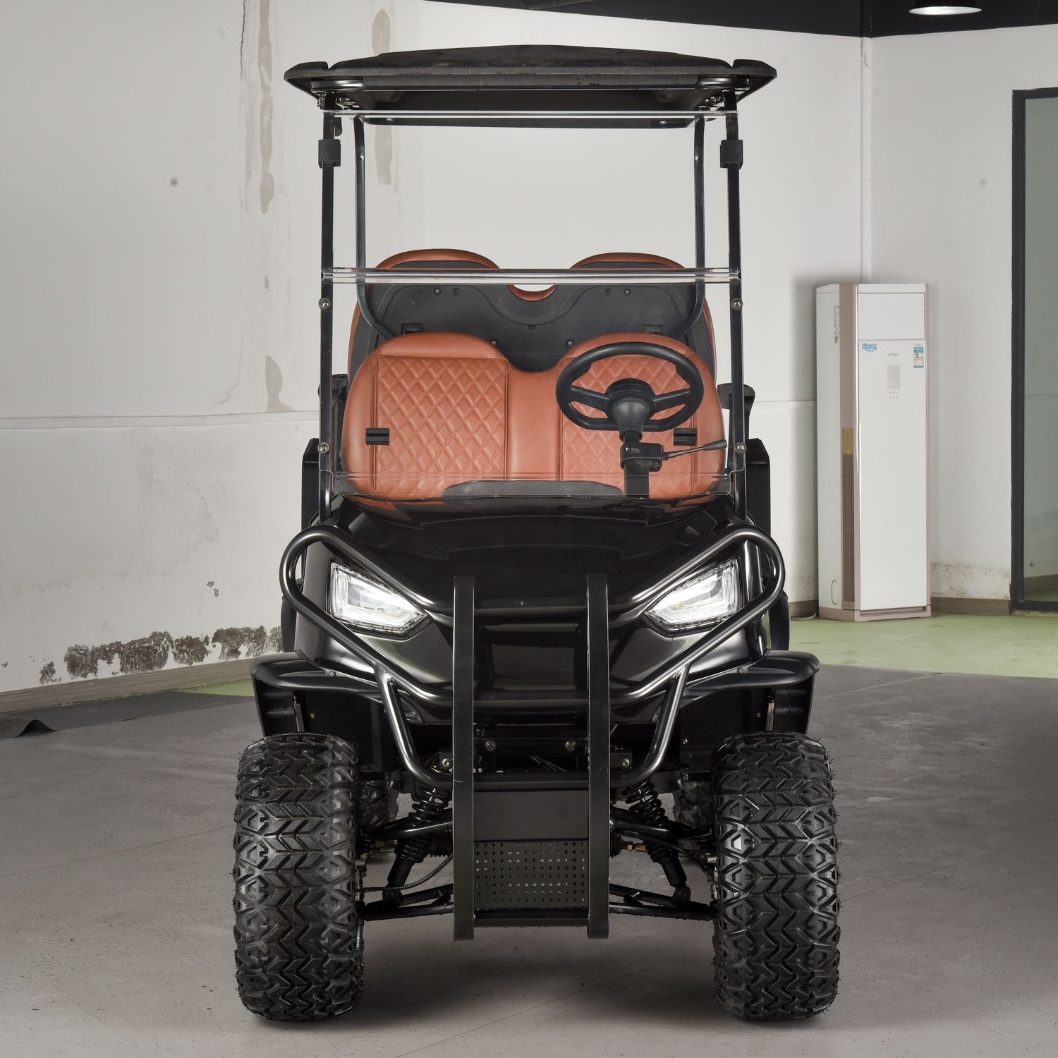 Custom Electric Lifted Golf Cart with Battery 2 4 6 Seater 4x4 Off Road Club Car for Sale 4 seater golf cart with elect