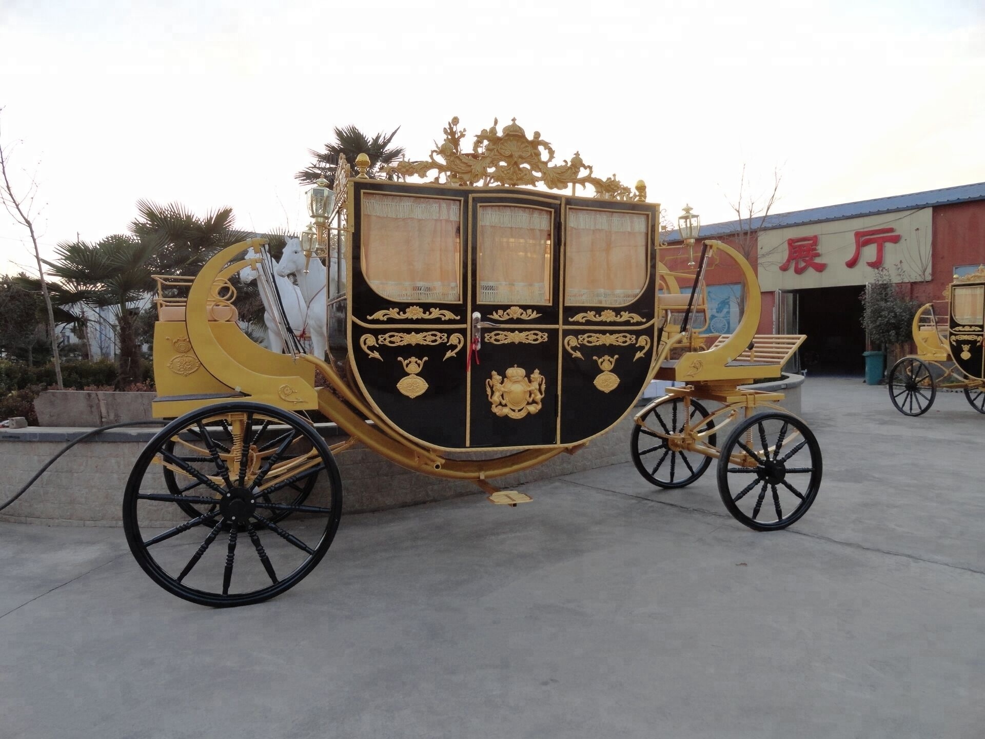 Royal special transportation carreta horse carriage manufacturer in china