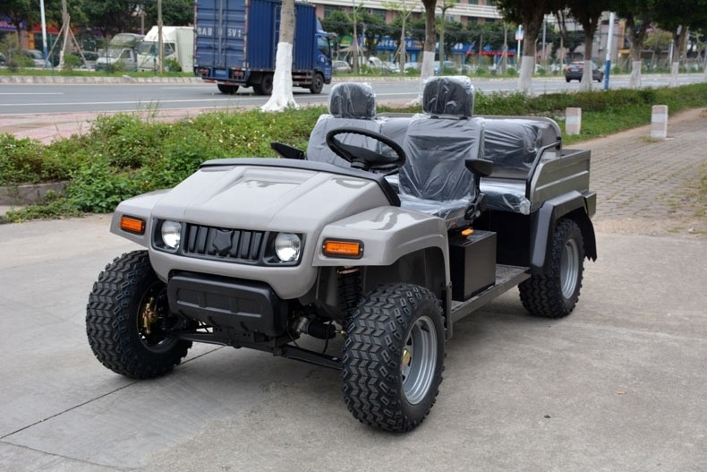 Off road electric utility vehicle UTV