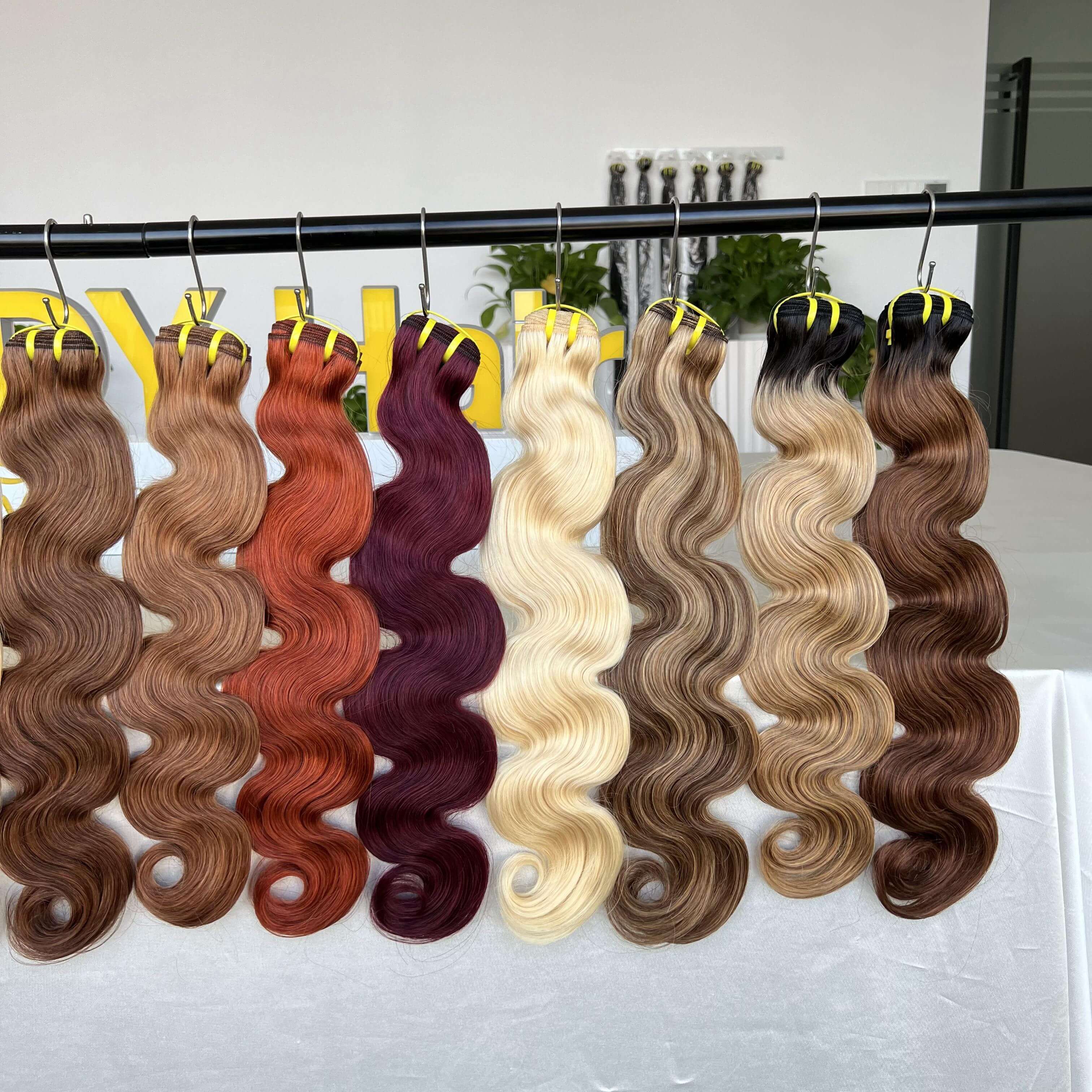 GDY Wholesale Virgin Hair Vendors 100% Human Hair Cheap Indian Hair Bundles Colored Bouncy Body Wave Bundles