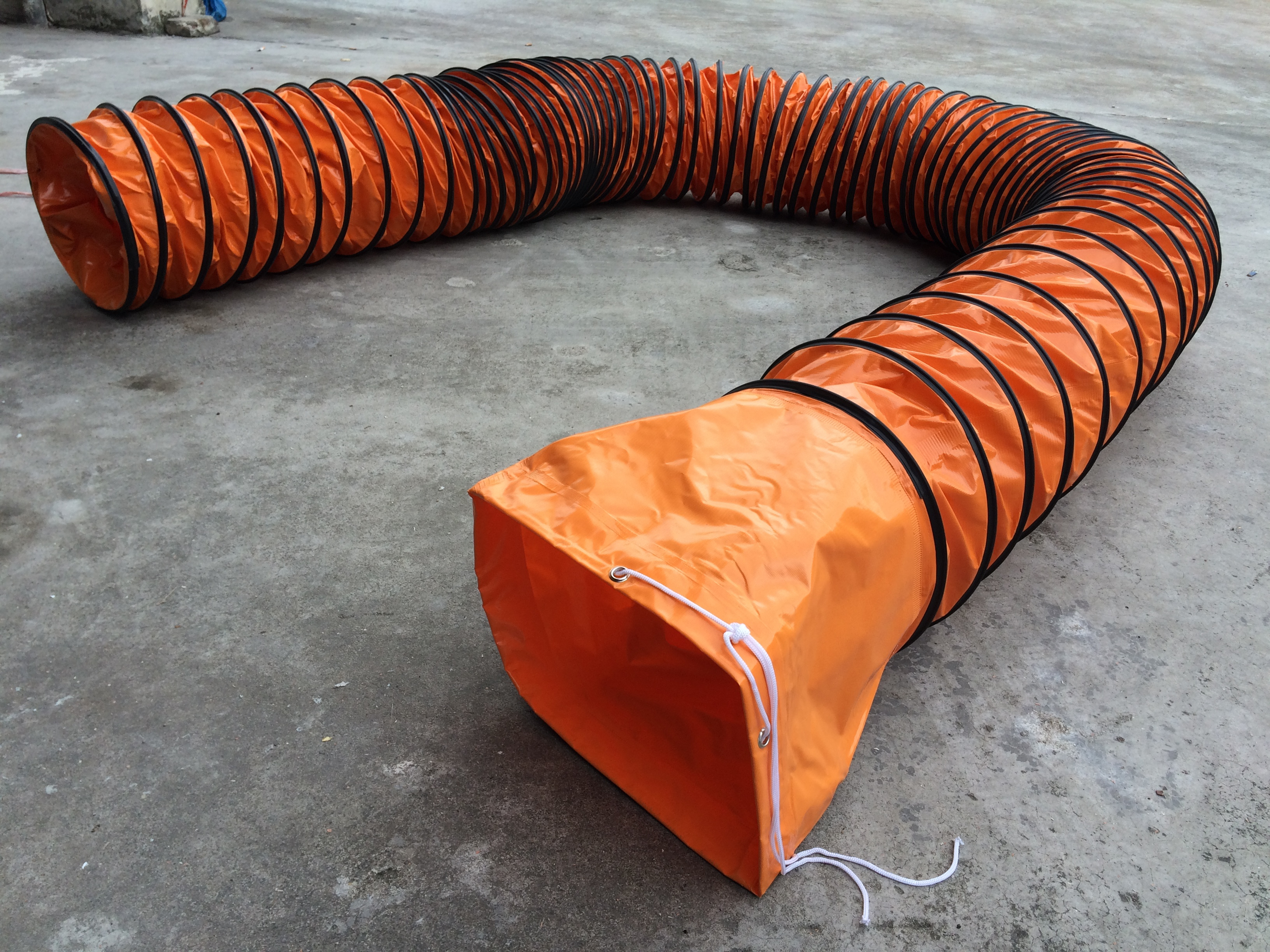 Well quality 100% polyester fireproof high temperature range flexible fabric air duct