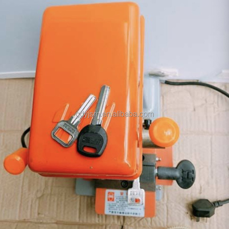 Vertical key cutting duplicate machine for do car and house keys