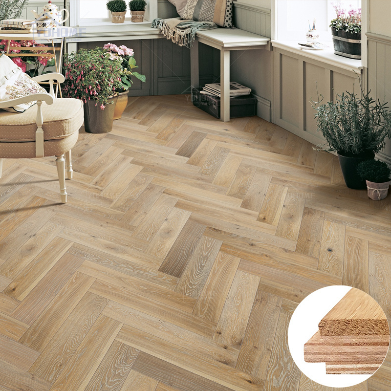 Henan wood floor solid wooden floor T&G clock chevron traditional oak oiled wood flooring