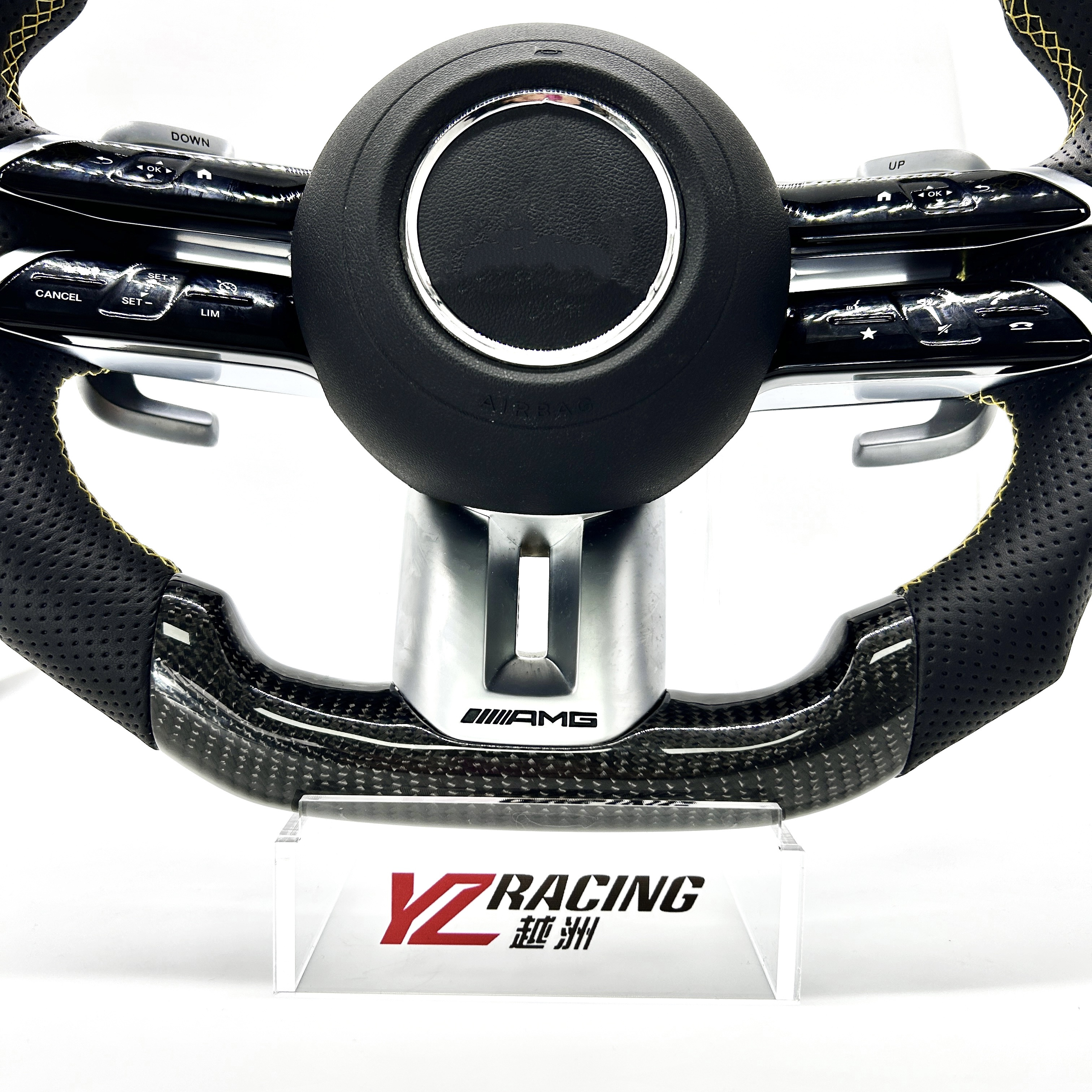 Suitable for Mercedes-Benz AMG W204 W205 W212 W221 W176 W213 W218 Cla W177 G-CLASS A C E S-class carbon fiber steering wheel