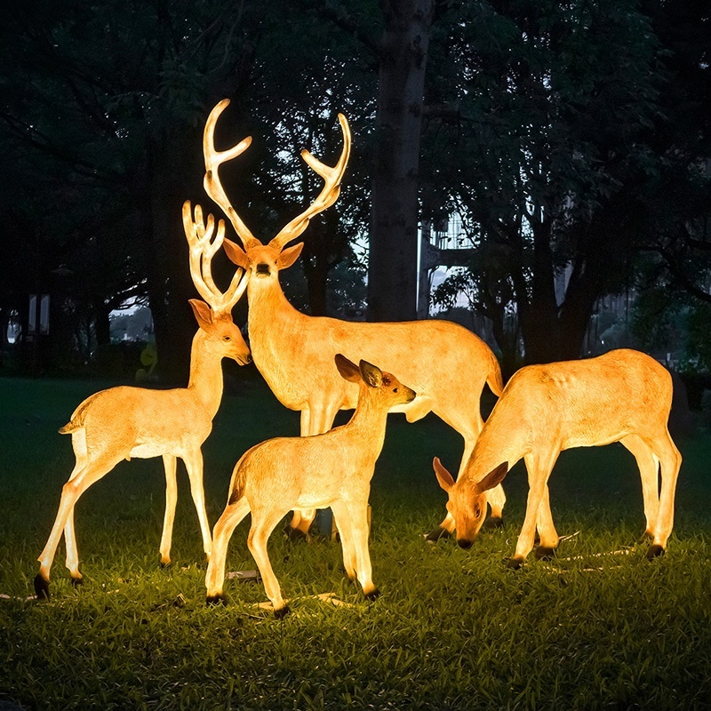 2024 Newest Solar Decorative Garden Street resin fiberglass Outdoor Giant Resin Animal Statue Light Deer Led Night Lamps