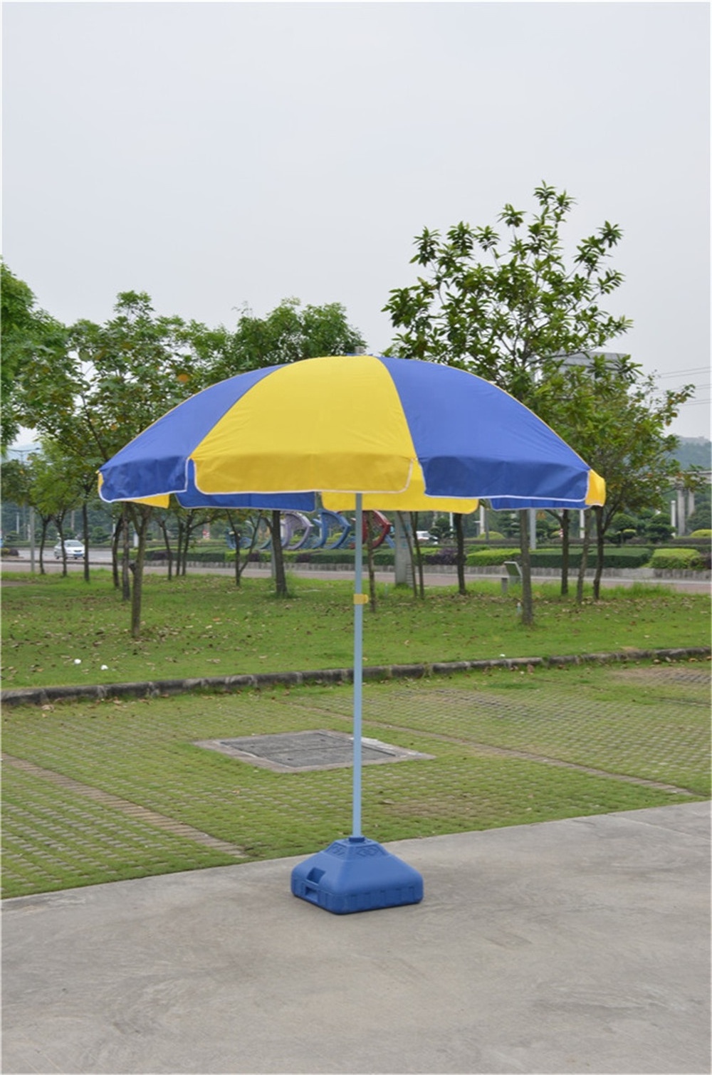 High Quality Uv Protection Outdoor Parasols Big Sun Umbrella Stainless Steel Advertising Beach Umbrella Custom logo