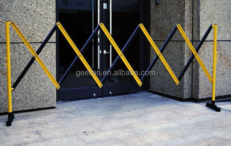 Road Plastic fence retractable belt barricade Crowd Control safety barrier Mobile Expandable Barricades