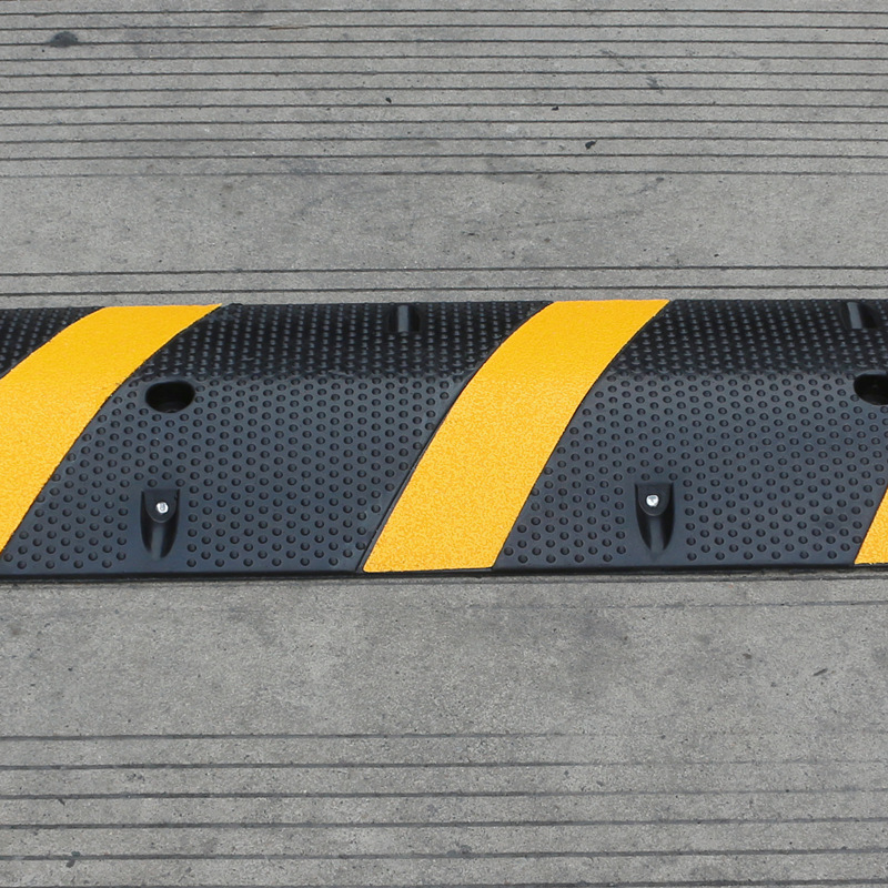 1000*380*50mm 12kgs Wave Road Traffic Barriers Parking Portable Reflective Safety Rubber Speed Bump Humps For car Truck