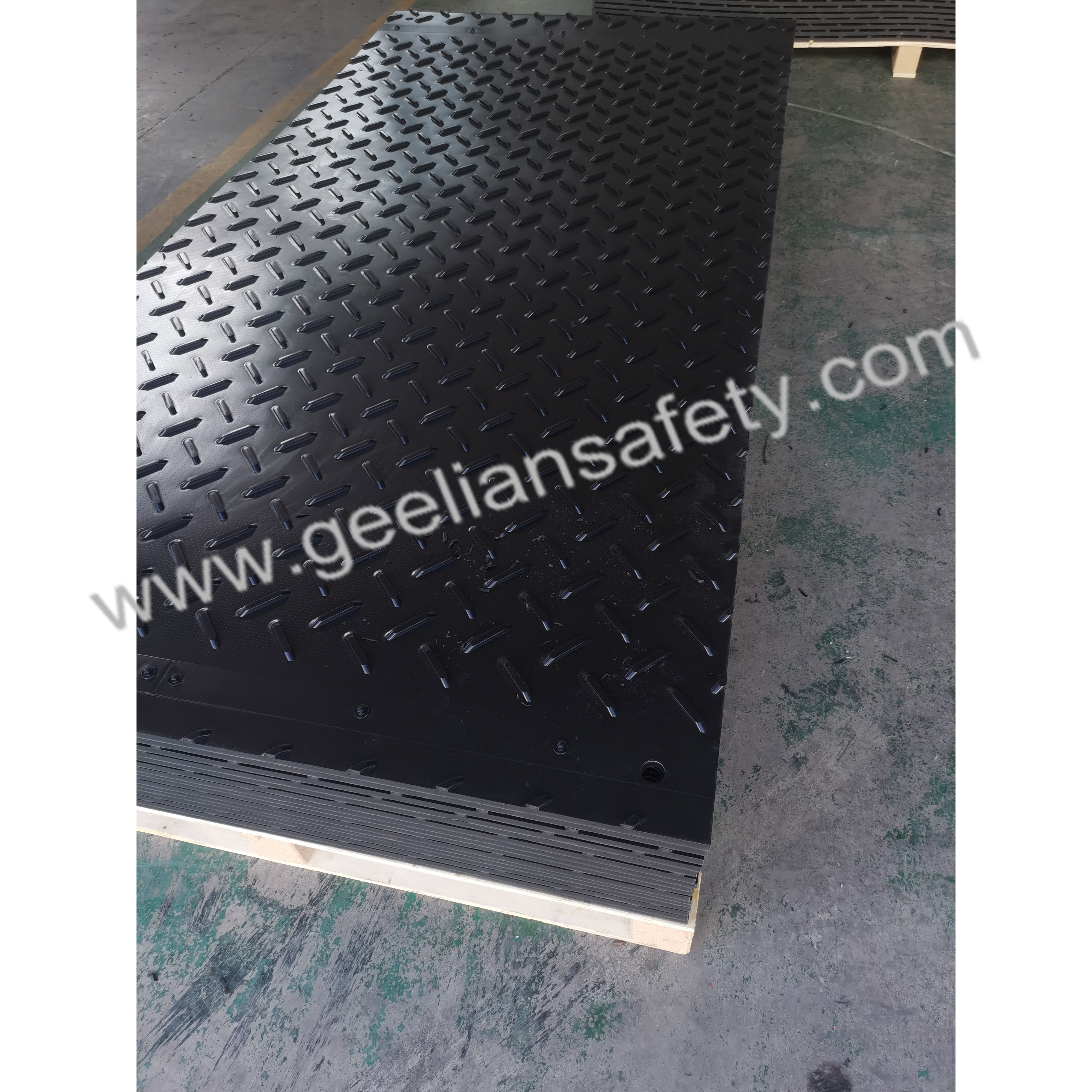 Plastic Uhmwpe Hdpe Temporary Construct Excavator Road Mats Swamp Beach Access Mats