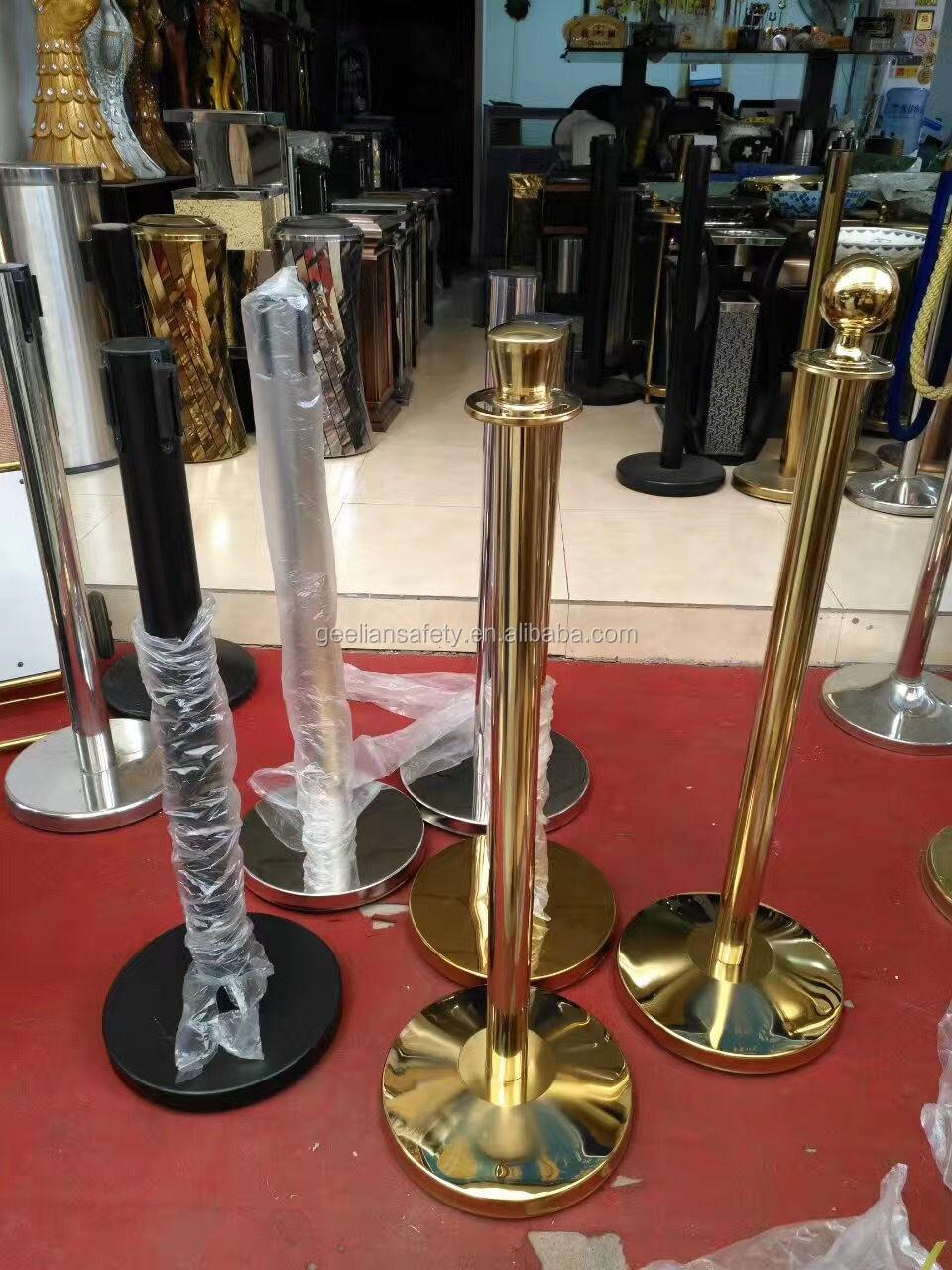 Oscar Deluxe Aisle Chrome Stanchion,red carpet poles