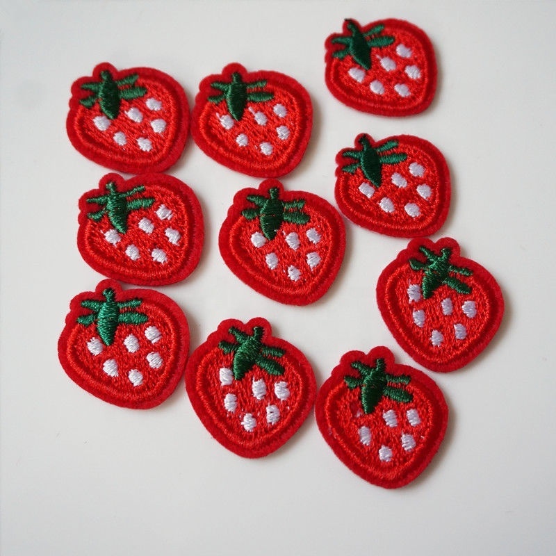 Wholesale Custom Small Red Strawberry patch Embroidered fruit patch Applique Iron on Cool Kids Patch badges