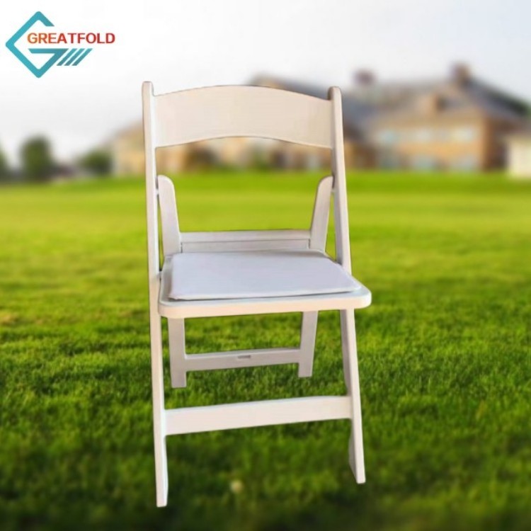 Portable Party Event White Resin folding kids white outdoor armless plastic stacking chair