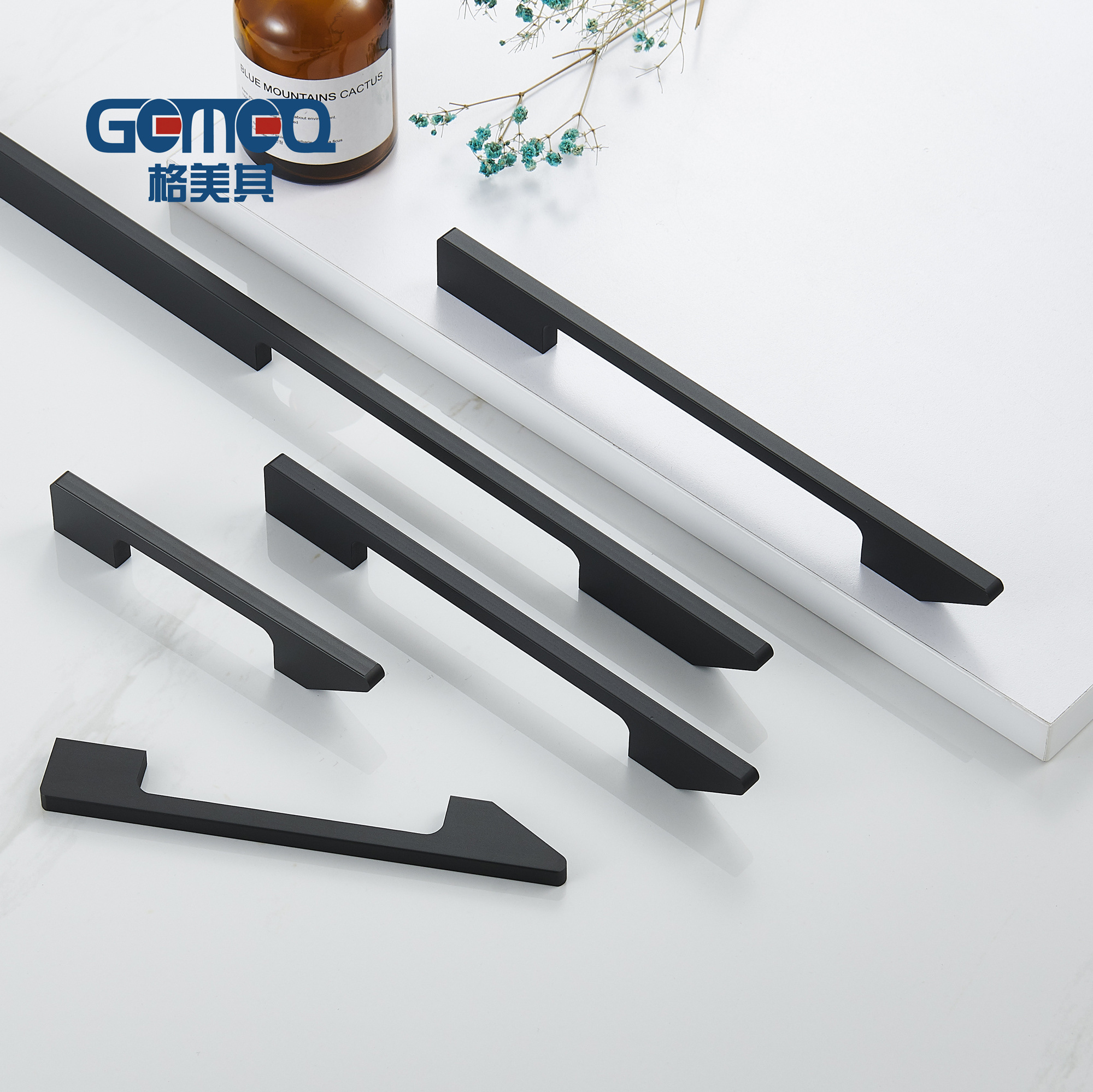 Wholesale Price Kitchen Cabinet Handles Black And Gold Color Custom Good Price Cabinet Handles