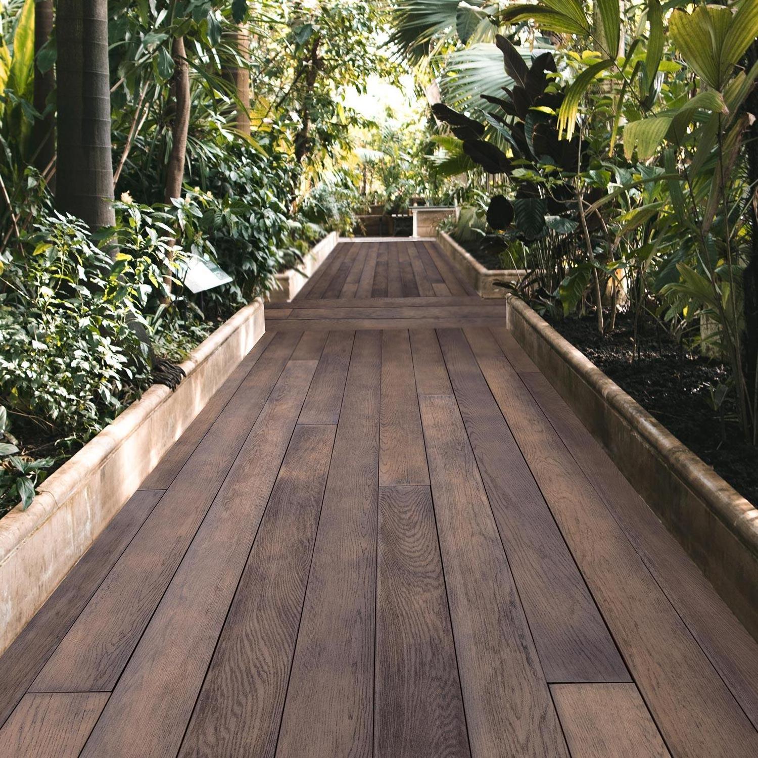 New Product The World  Finest, Hand-Moulded, Composite Decking Wood flooring wpc For Outdoor PU Decking