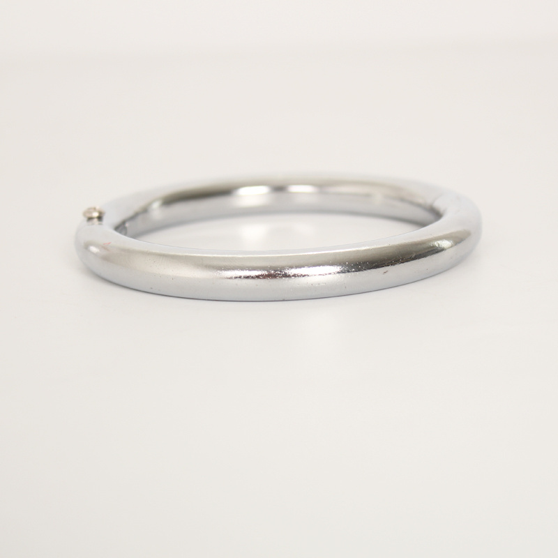 Long lasting Veterinary Animal Stainless Steel Bull Nose Head Ring For Cow/ Cattle or Sheep Nose Ring with self-lock type