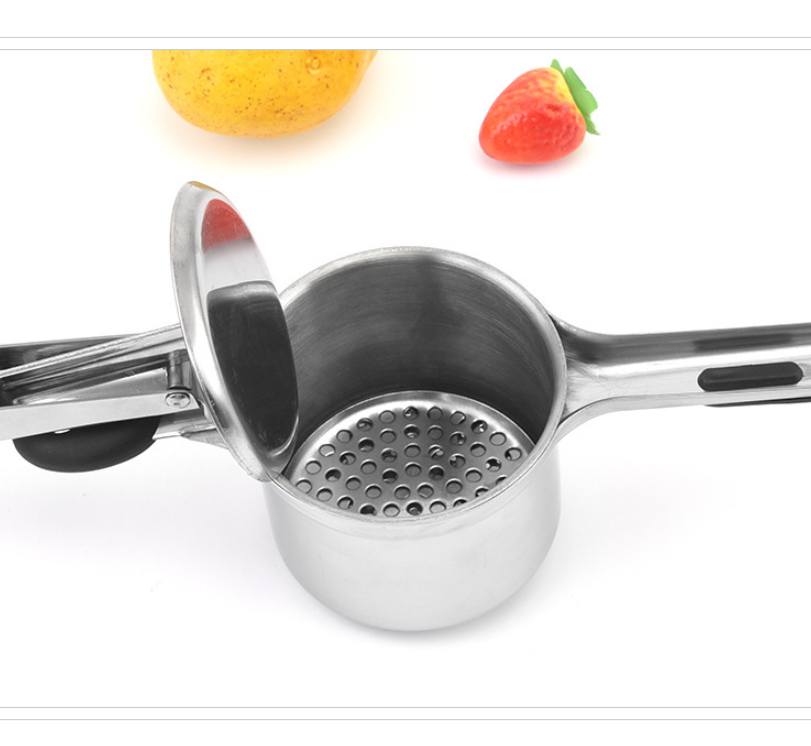 Potato Ricer Heavy Duty Stainless Steel Potato Masher and Ricer Kitchen Tool Press and Mash Mashed Potatoes