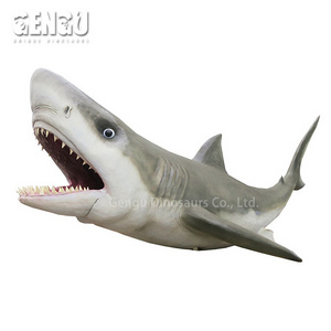 Amusement Equipment Fiberglass Flying Shark