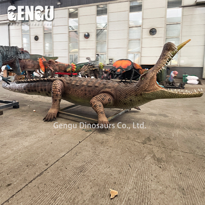 Jungle Animal Model Waterproof Animatronic Crocodile Sculpture