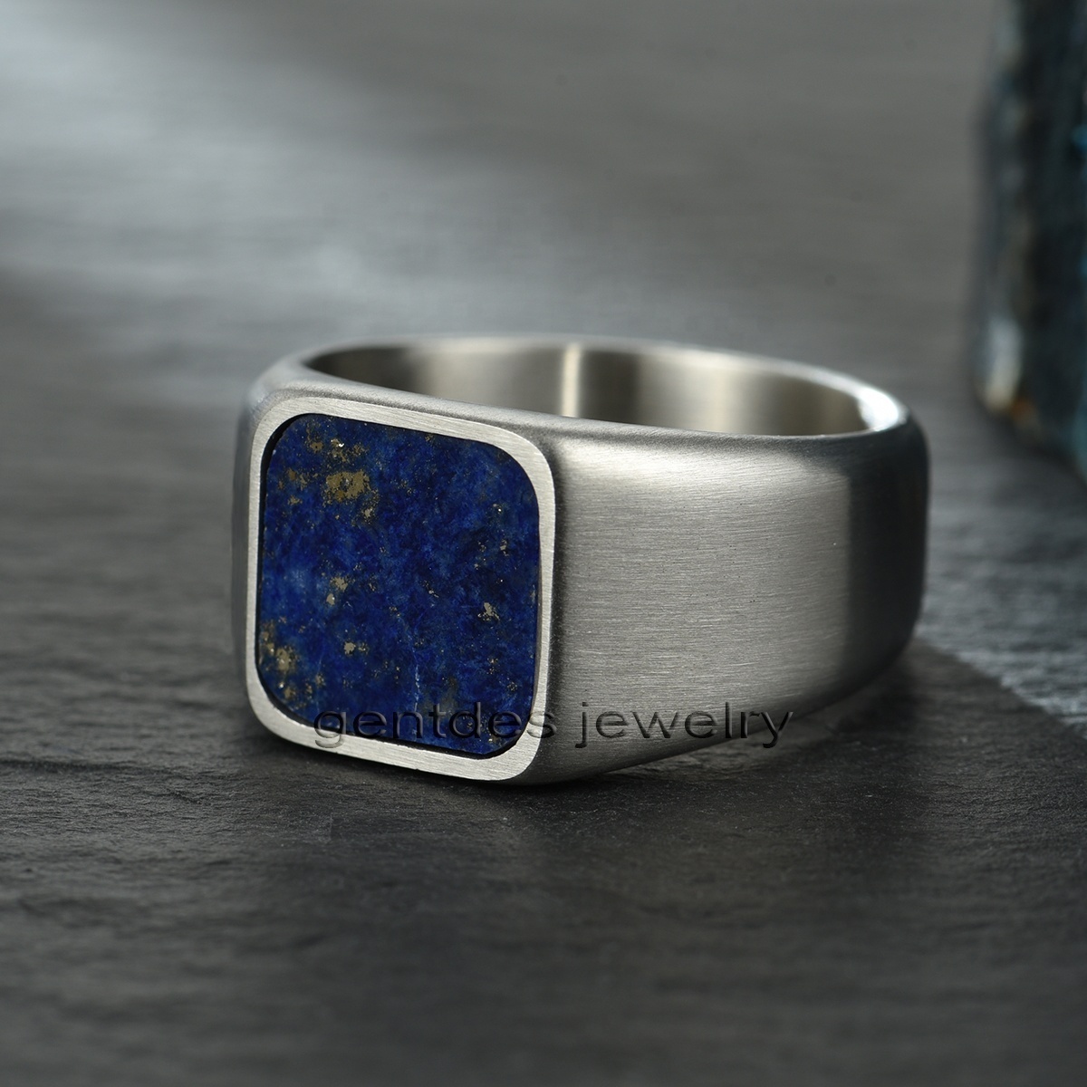 Gentdes Jewelry Custom Brushed Finish Stainless Steel Titanium Ring Inlay Square Natural Stone Lapis Signet Rings For Men