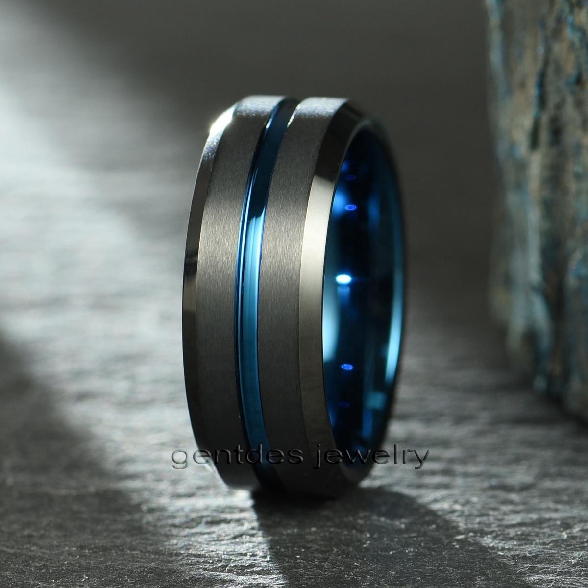 Gentdes Jewelry High Quality Tungsten Carbide Ring 8MM Black Band For Men Blue Plated Inner Ring Wholesale Jewelry