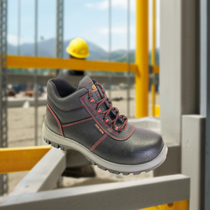 Classic Construction Safety Boots with Toe Caps Durable Safety Shoes for Work