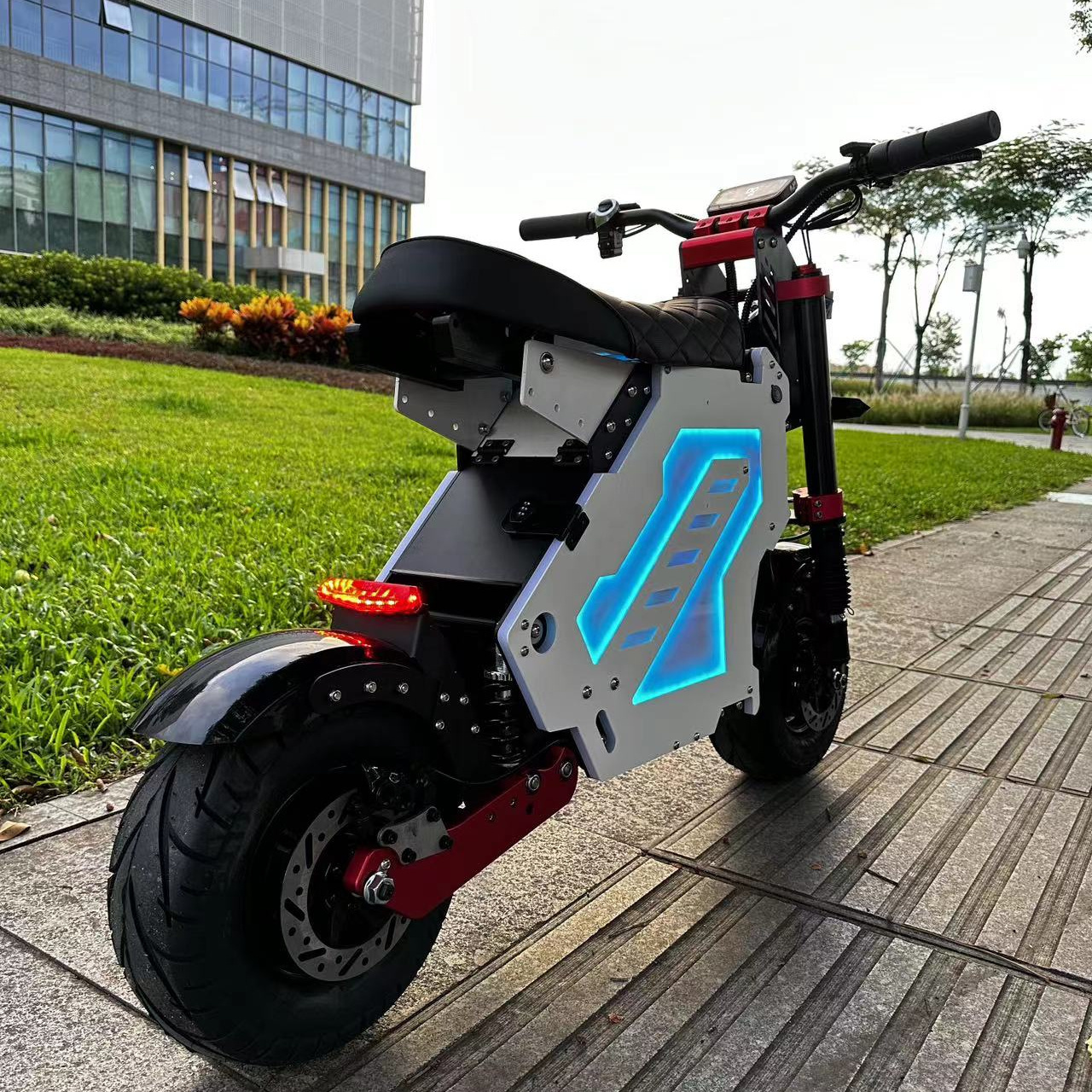 2024 New Design NFC 14Inch Off Road 72V 15000W 2 Seater Mobility Scooter patinete electrico dual motor 10000W Electric Scooters