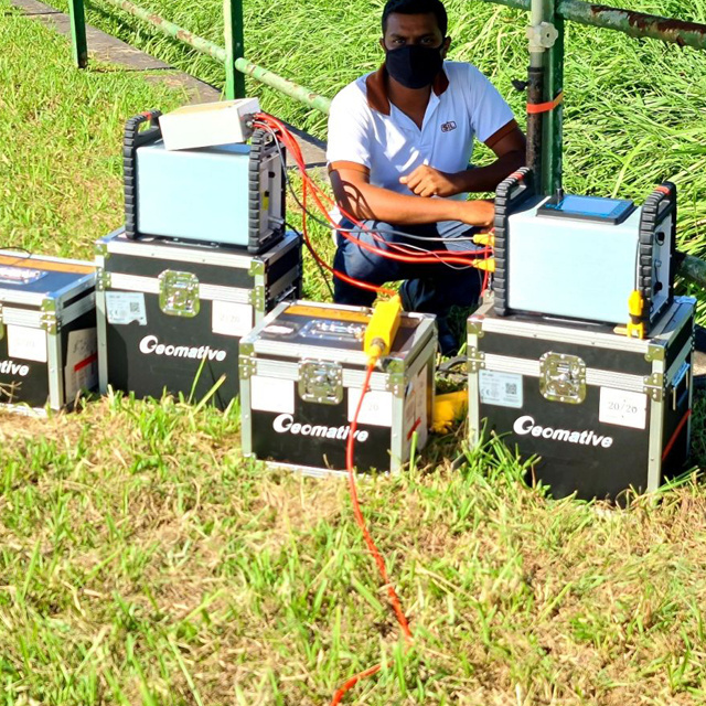 geophysics IP/Res Meter, Terrameter, Resistivity Meter Induced Polarization Survey Equipment