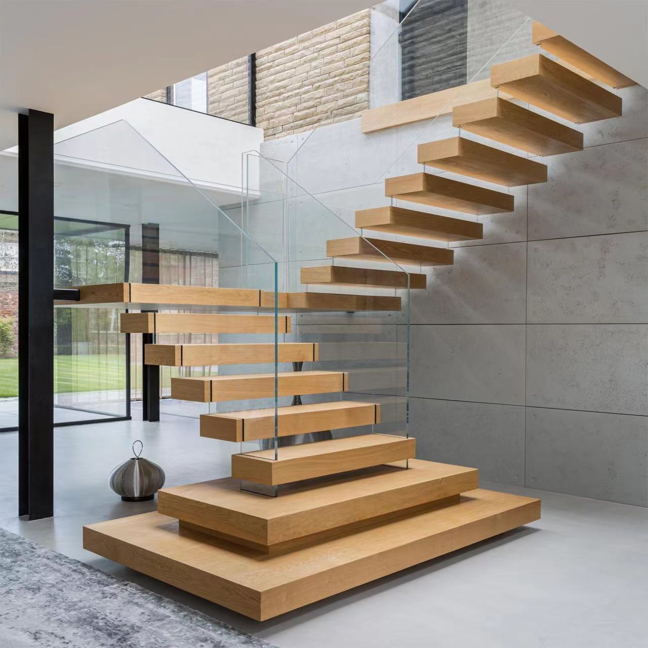 Hot Product Standard 50-100mm thick floating wood Stair Treads oak wood stair treads Modern Luxury Indoor wooden Stairs