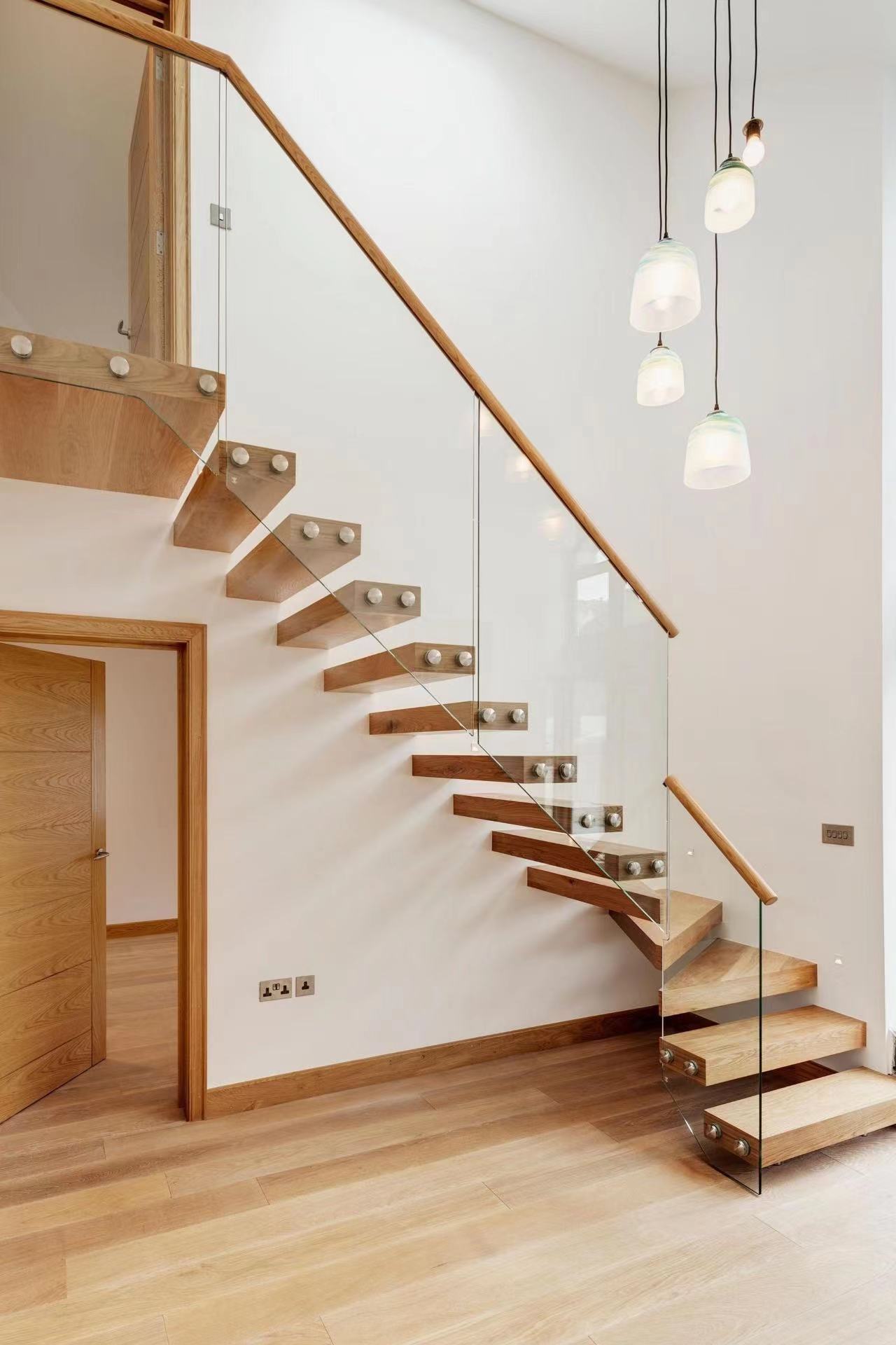 Floating straight stairs central spine stair middle stringer staircase with wood tread and frameless glass railing