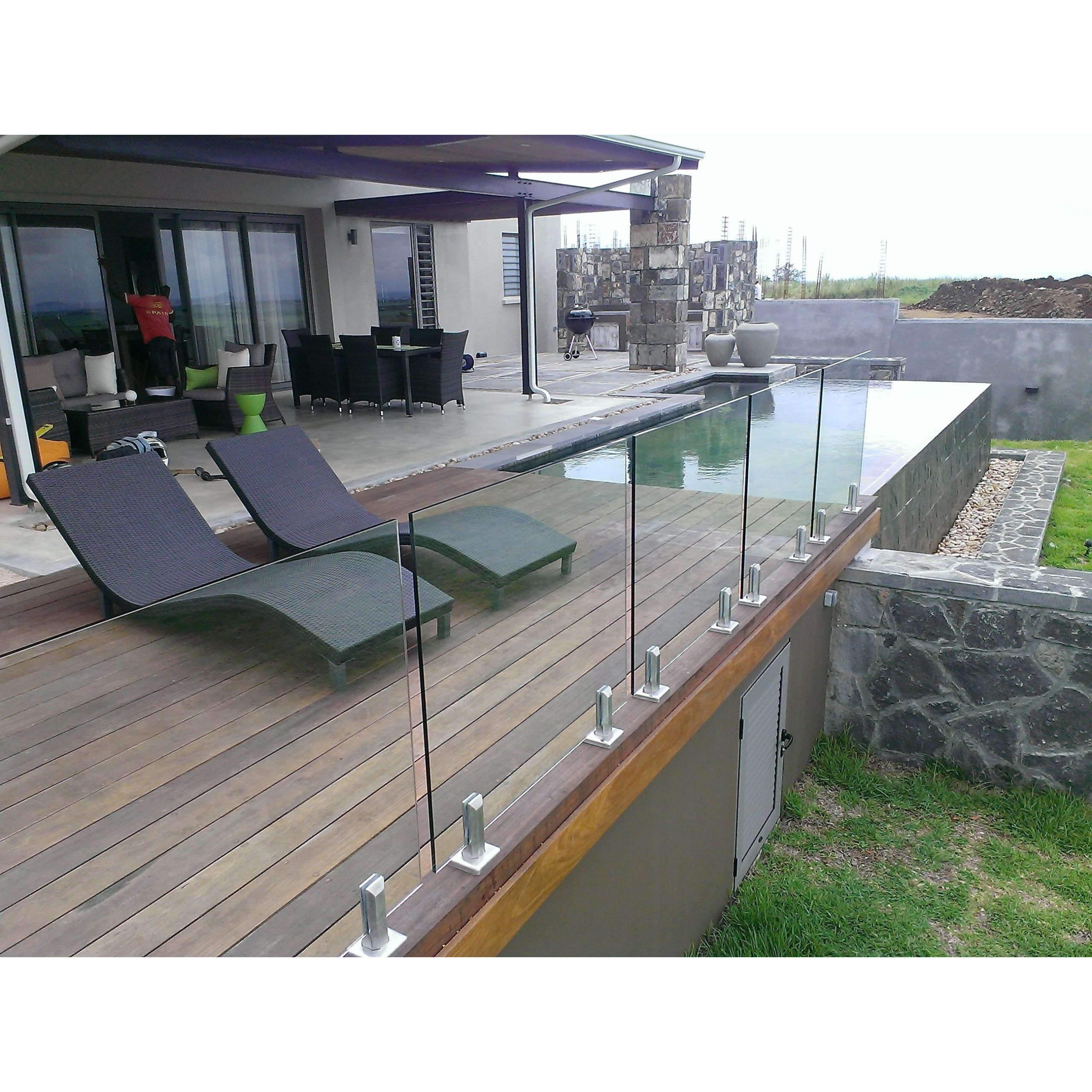 Customized balustrades deck fence clamp railing balustrade glass spigot staircase glass fence stainless steel spigots