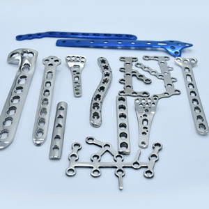 Plate Distal Comparison Orthopedic Compression Instruments Orthopedic Instruments Orthopedic plates and screws pakistan