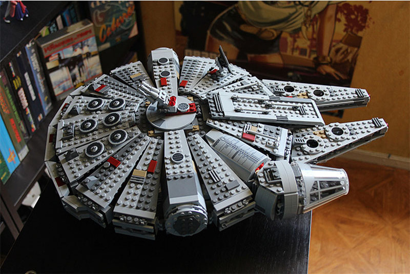 Star movie  Wars Ultimate Millennium Falcon  Expert Building Kit and Starship Model, Best Gift and Movie Collectible for Adults