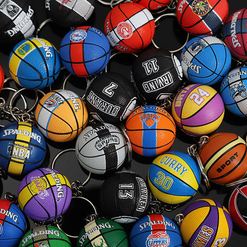 Cheap factory price rubber Lakers Mixed batch souvenirs 3D ball pvc nba basketball keychain