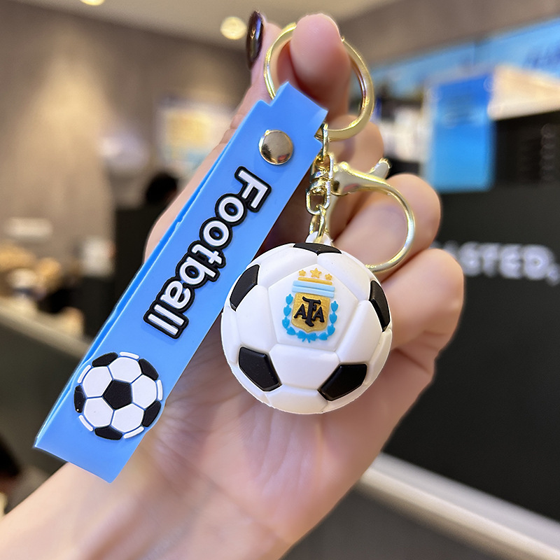 Most popular 3d cartoon messi Miami club keychain football teams star pvc rubber jersey toy keychains