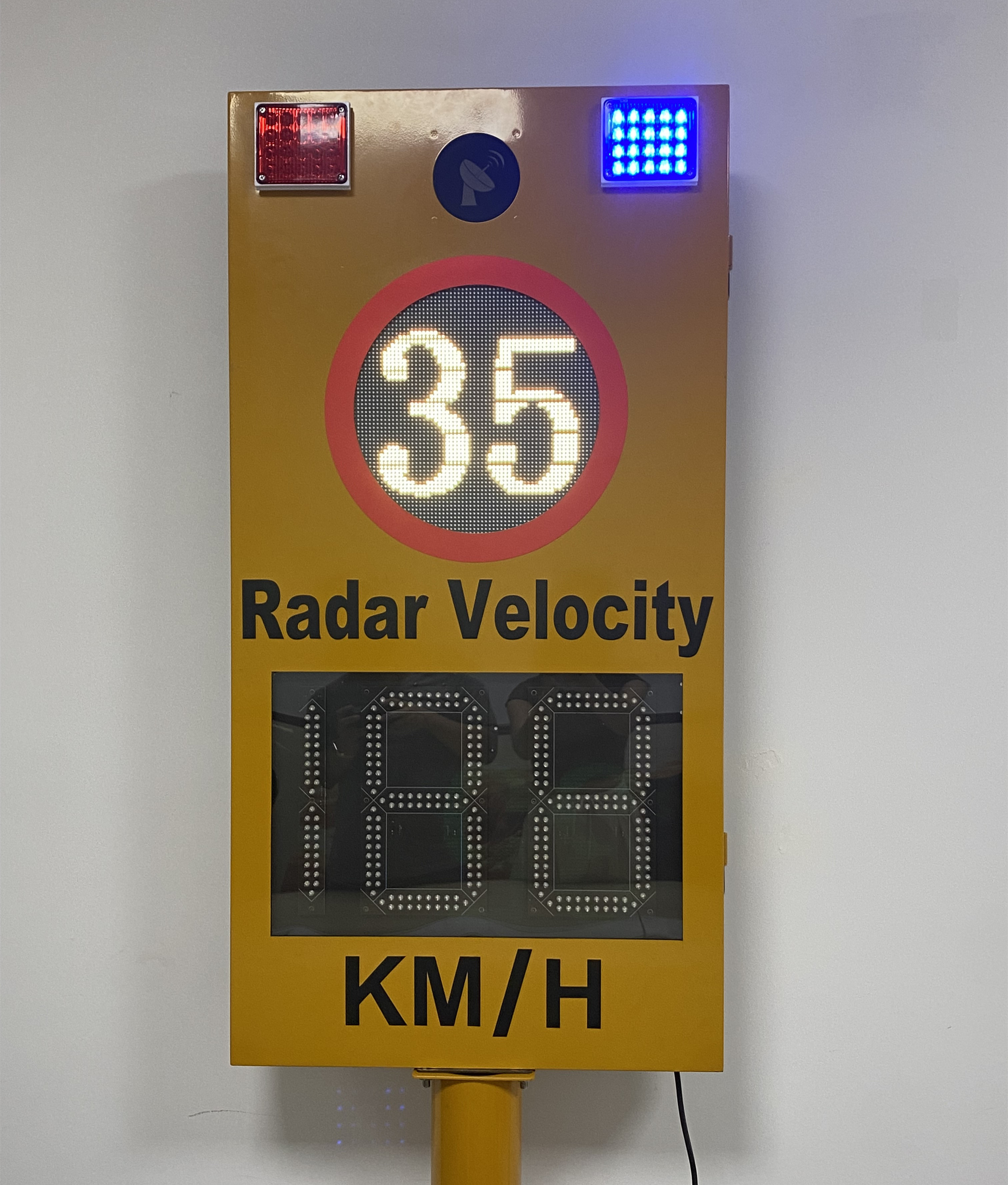 Factory Price 3 Digit Outdoor LED Traffic Radar Speed Sign Solar Powered Limit Signs Radar Detector